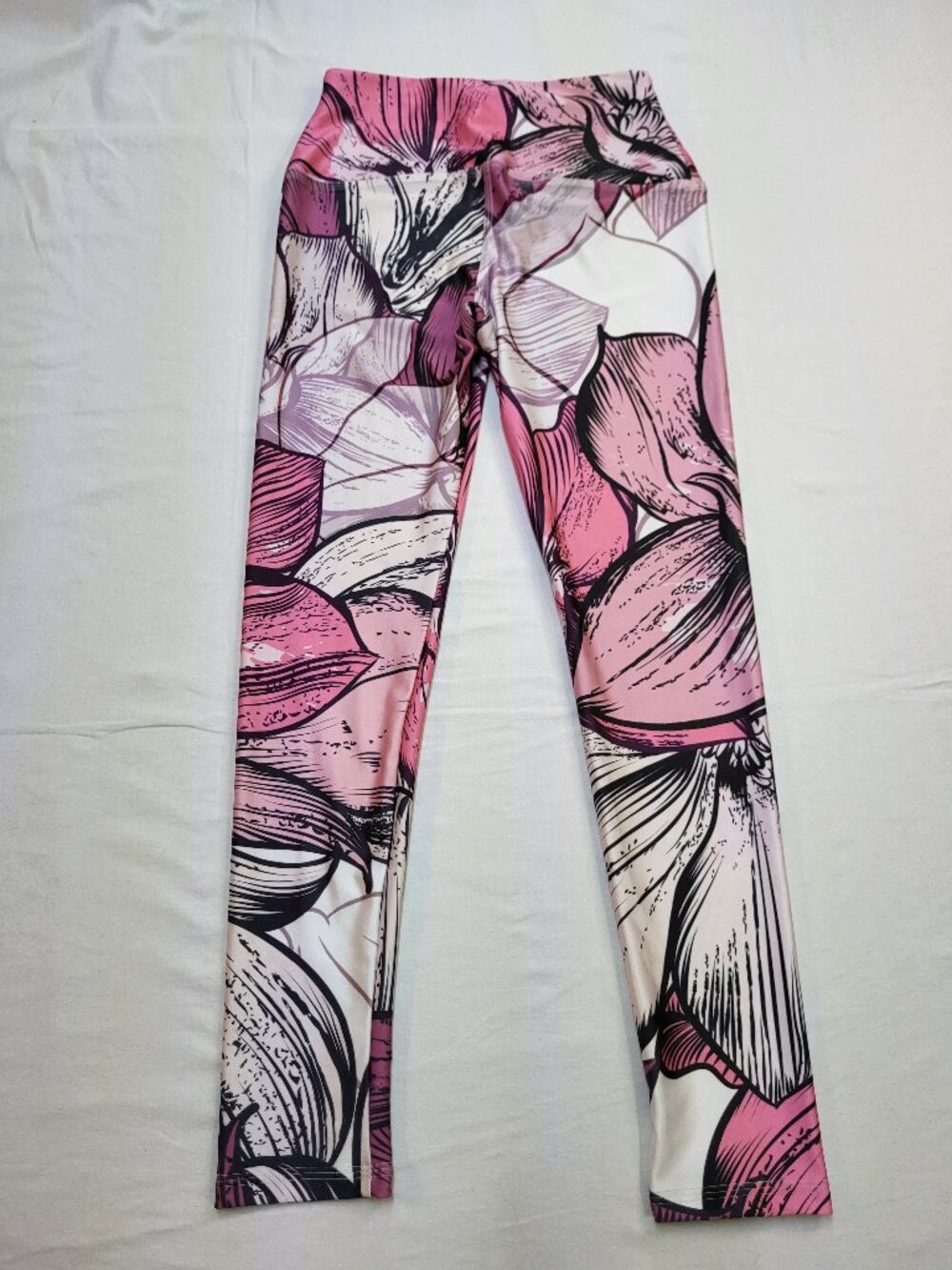 Pineapple Clothing Pink Floral Leggings Size Medium Made in USA Activewear
